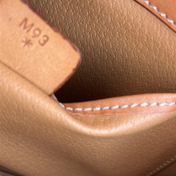 Rare💥Celine Pairs Macadam Box Bag - Picture 8 of 17